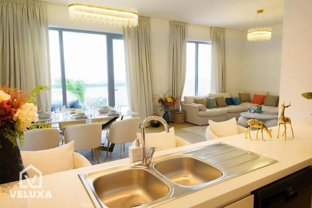 Veluxa - Stunning Sea View - Luxe 3 Bed In La Mer Dubai